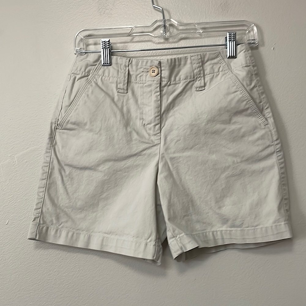 Talbots tan shorts. Sz 2 petite
